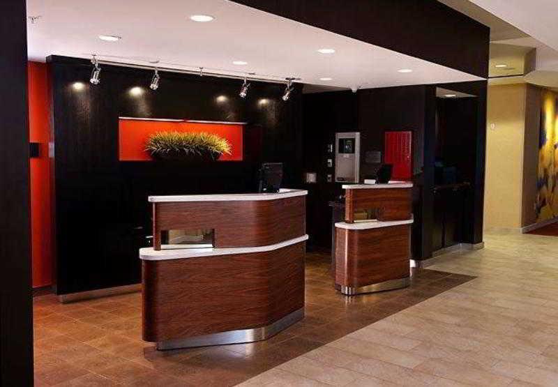Courtyard Milwaukee Airport Hotel Ngoại thất bức ảnh