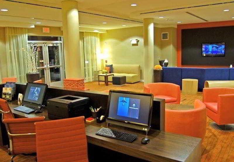 Courtyard Milwaukee Airport Hotel Tiện nghi bức ảnh